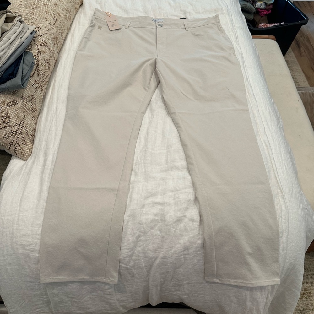 New With tags Peter Millar pants
